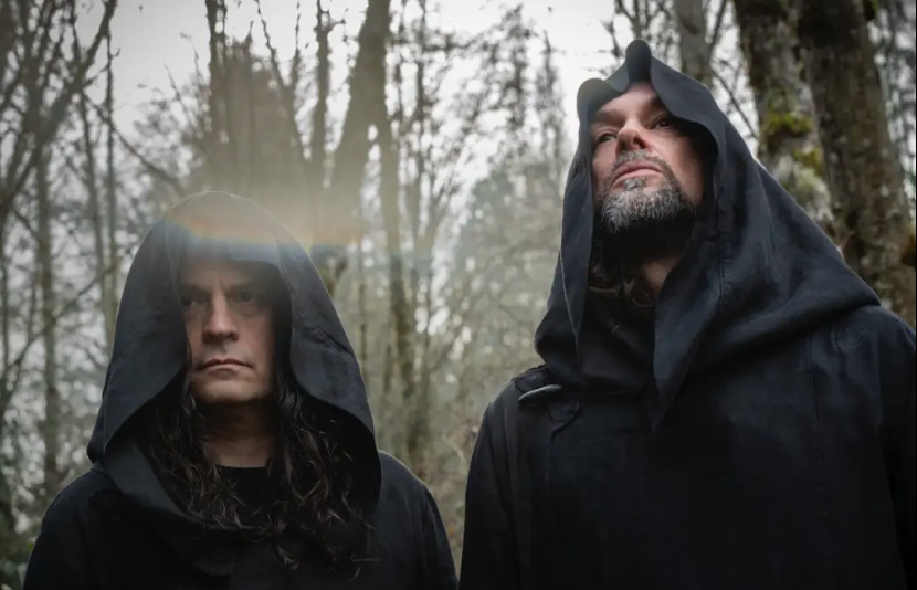 SUNN O)))